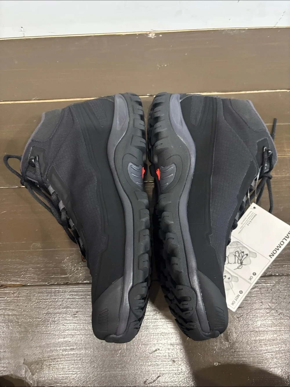 Salomon women’s shelter waterproof boot black size 9.5 New with box